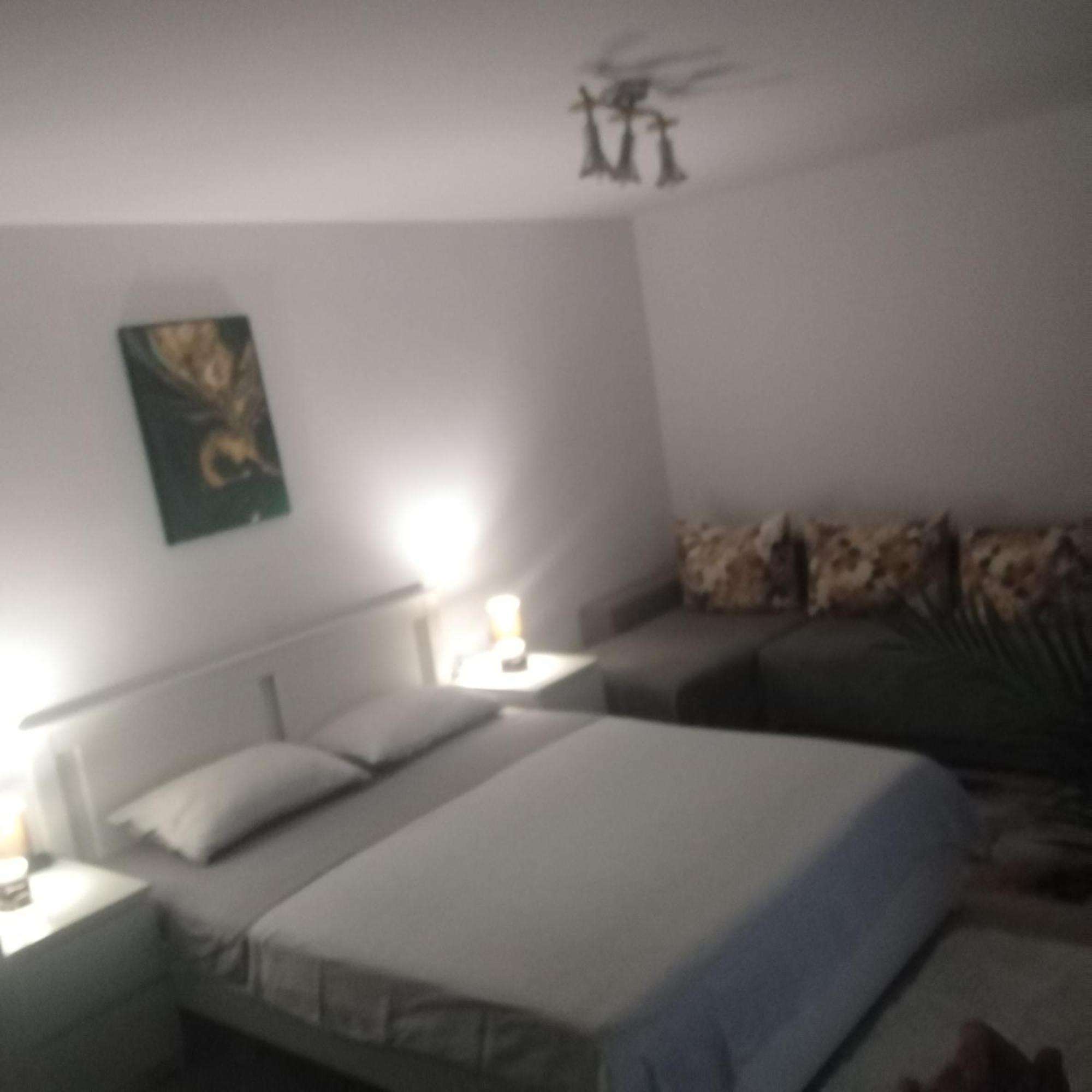 Garsoniera Rebecca Apartment ตือร์กูออกนา ภายนอก รูปภาพ